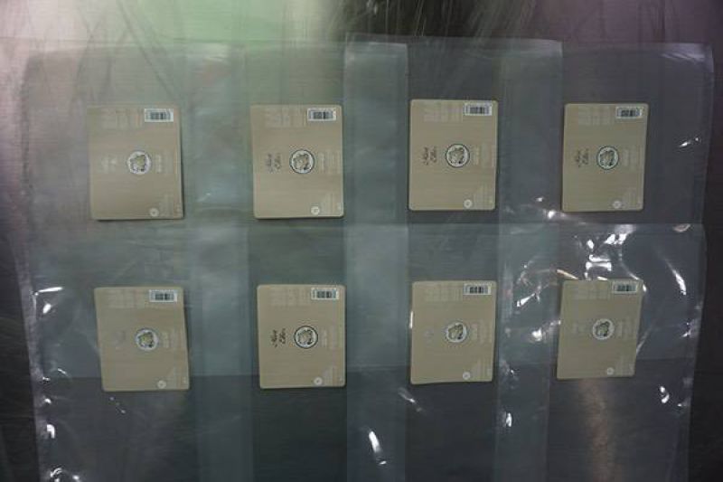 Video of BK-603 Automatic Flat Suction Labeling Machine for Small Cardboard Paper